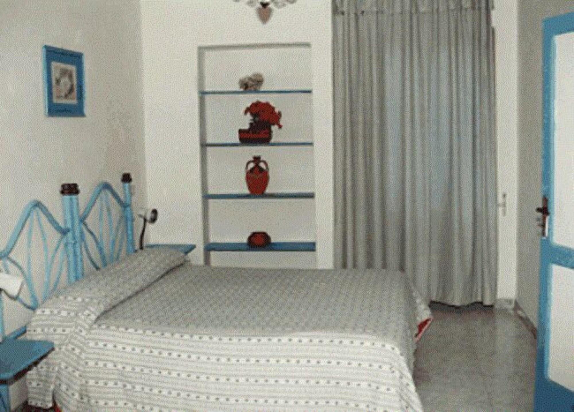 Piccolo Tirreno Aparthotel 3*